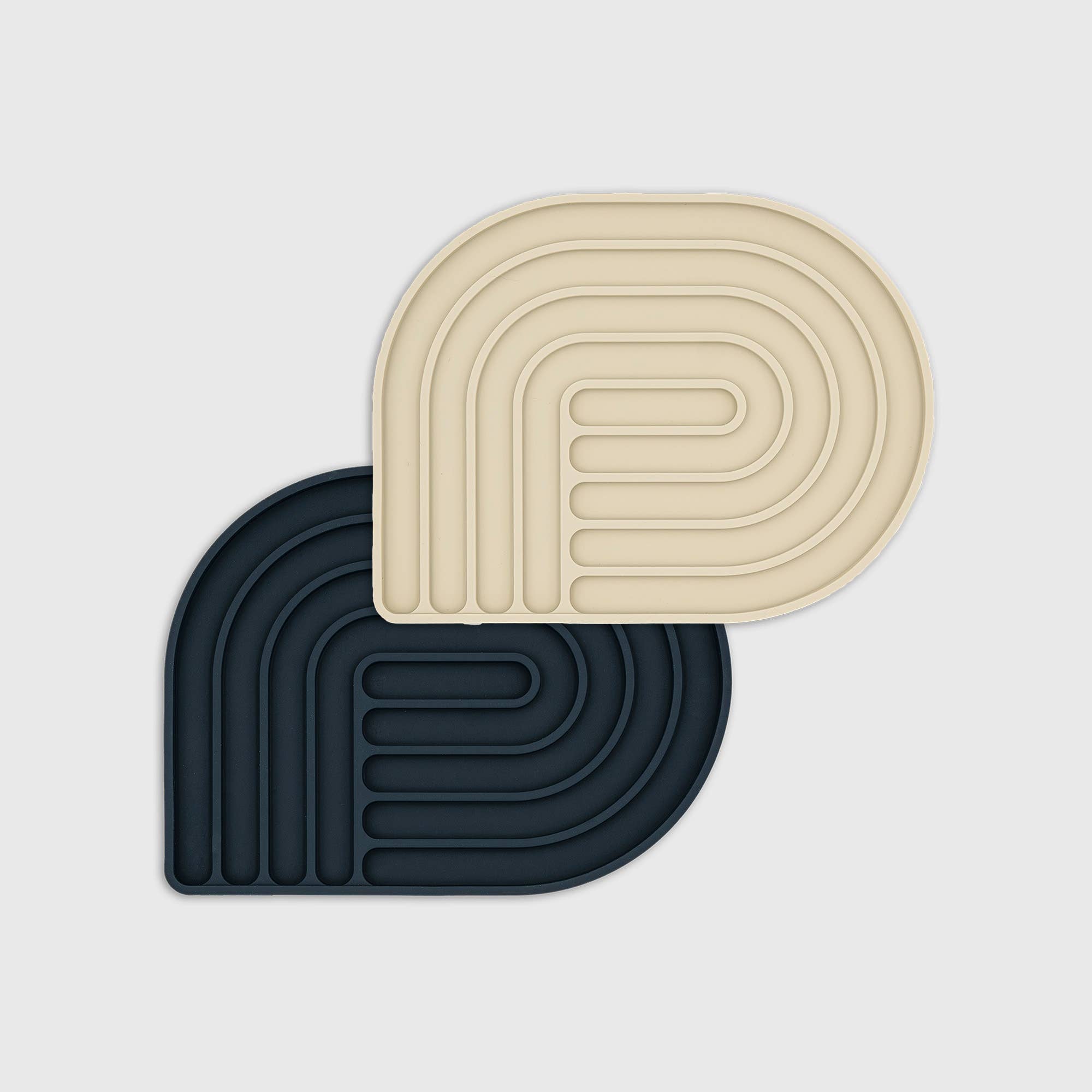 The Catery - Wholesale Pet Bowl - Cat/Dog - Slow Feeder / Lick Mat Black3