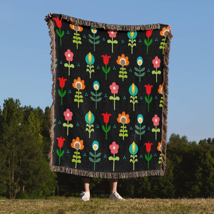 3dRose - Wholesale Throw Blanket - 3dRose, Retro floral pattern - Scandinavian colorful flowers on modern black - Swedish traditional flower, Blanket1