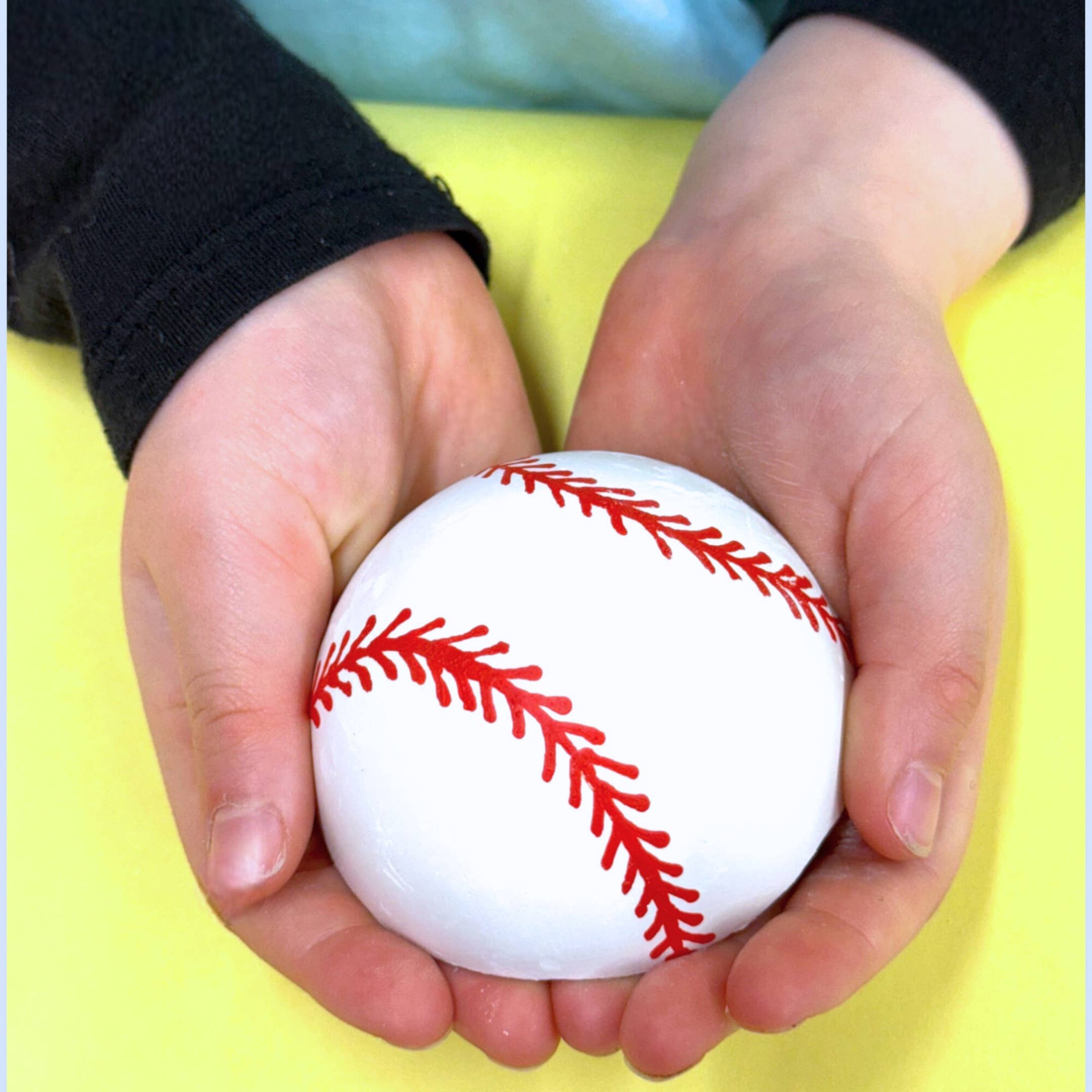 TWEE made for little hands - Vente Craies - BASEBALL DE QUINN | CRAIE DE TROTTOIR ARTISANALE TWEE4