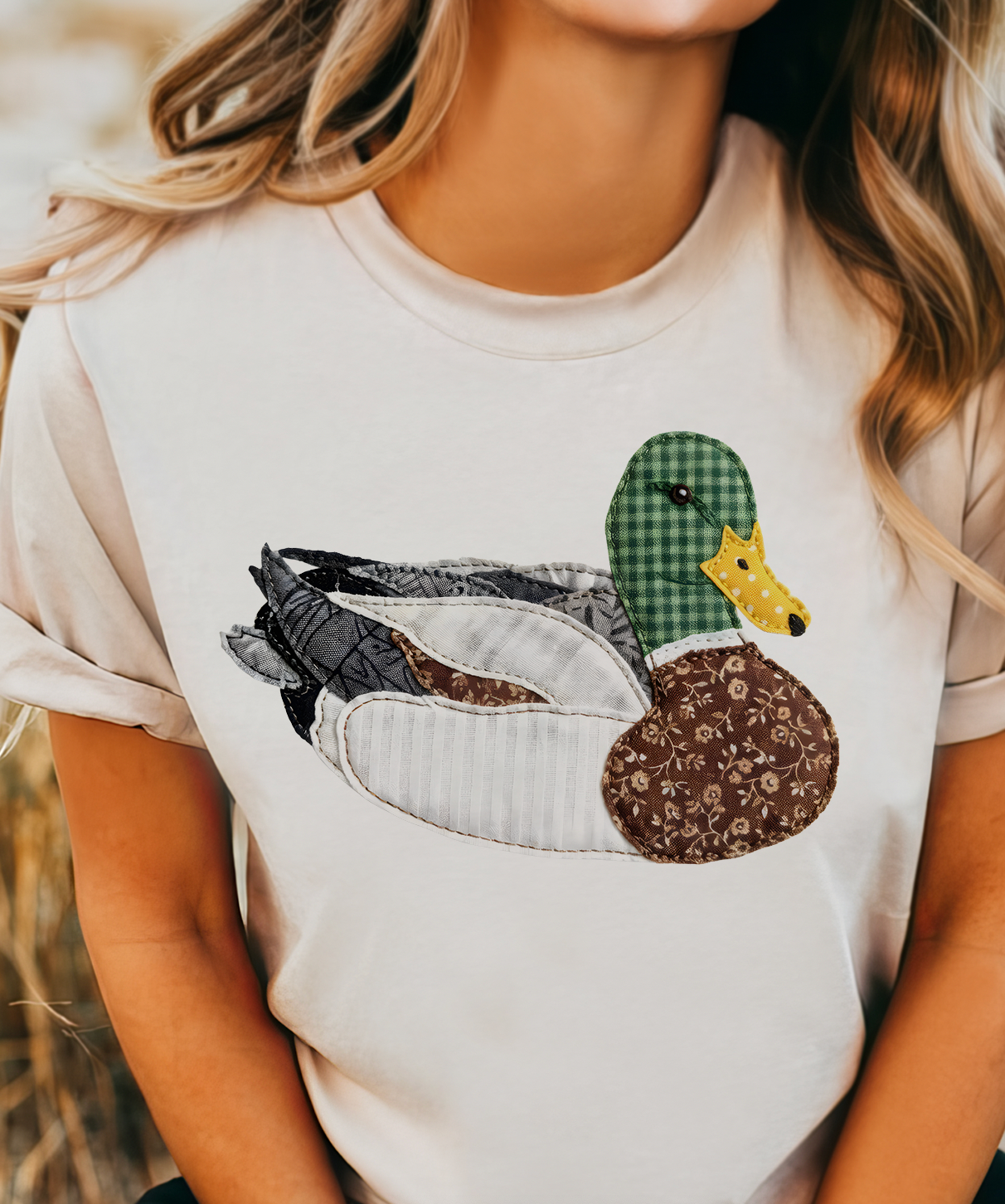 THE LATTIMORE CLAIM - Wholesale Graphic Sweatshirt - Women's - Grannys Faux Patchwork Mallard - Cream - Sweatshirts & T-Shirts1