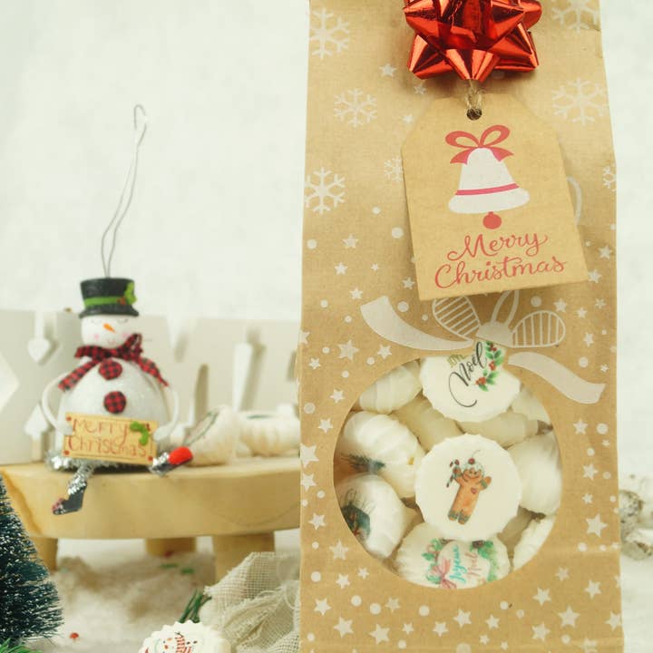 Caixa com 50 suspiros natalinos por atacado de Ma Meringue