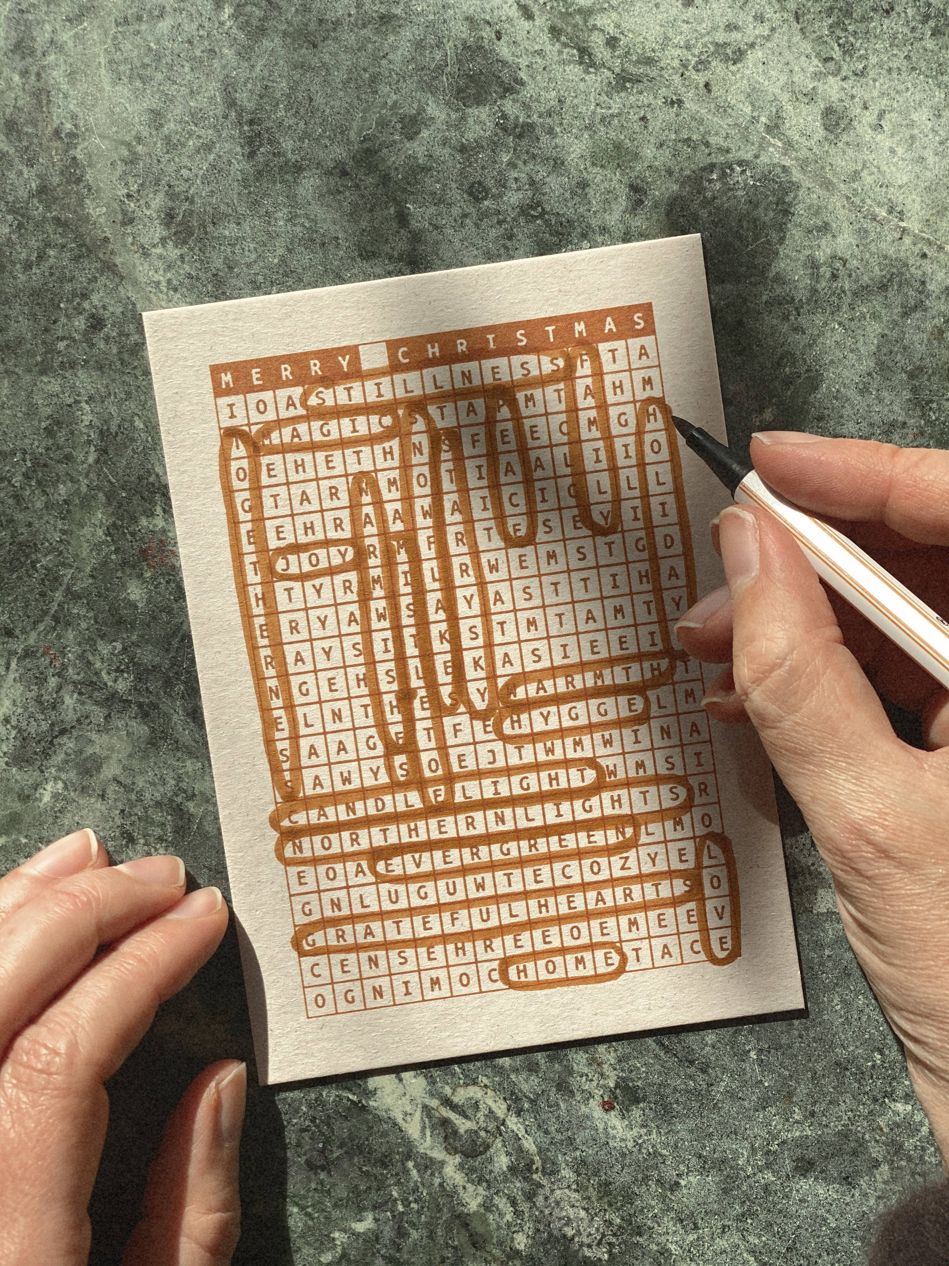 Anna Cosma - Wholesale Christmas Card - MERRY CHRISTMAS - POSTCARD - WORDSEARCH QUIZ -1