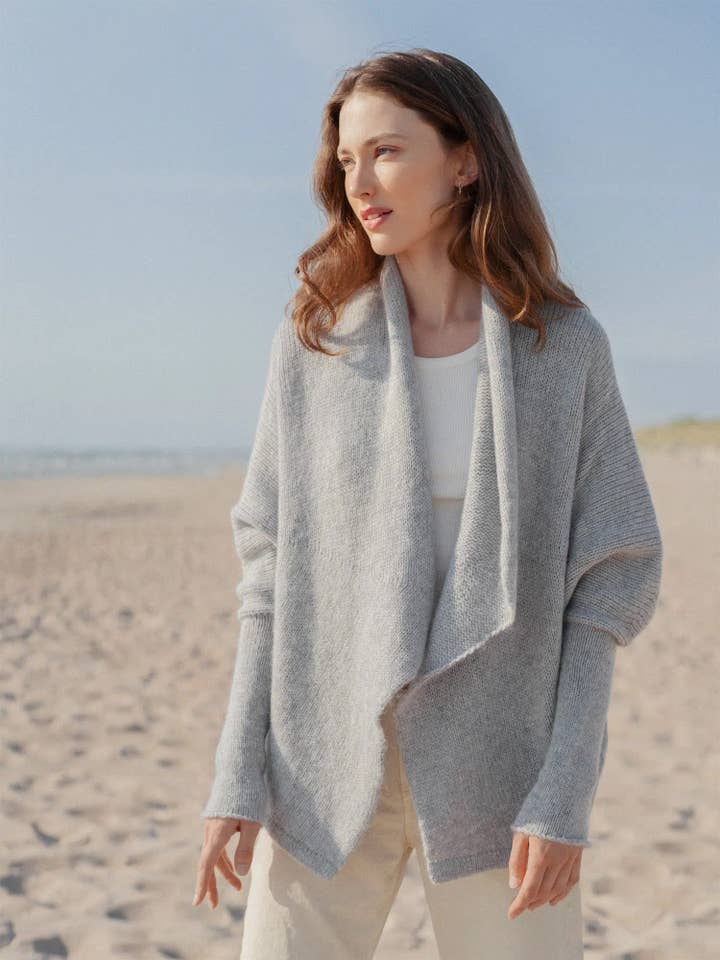 WOOL HOUSE - Vendita all'ingrosso Poncho - Donna - Poncho in Mohair e Lana Merino Celeste