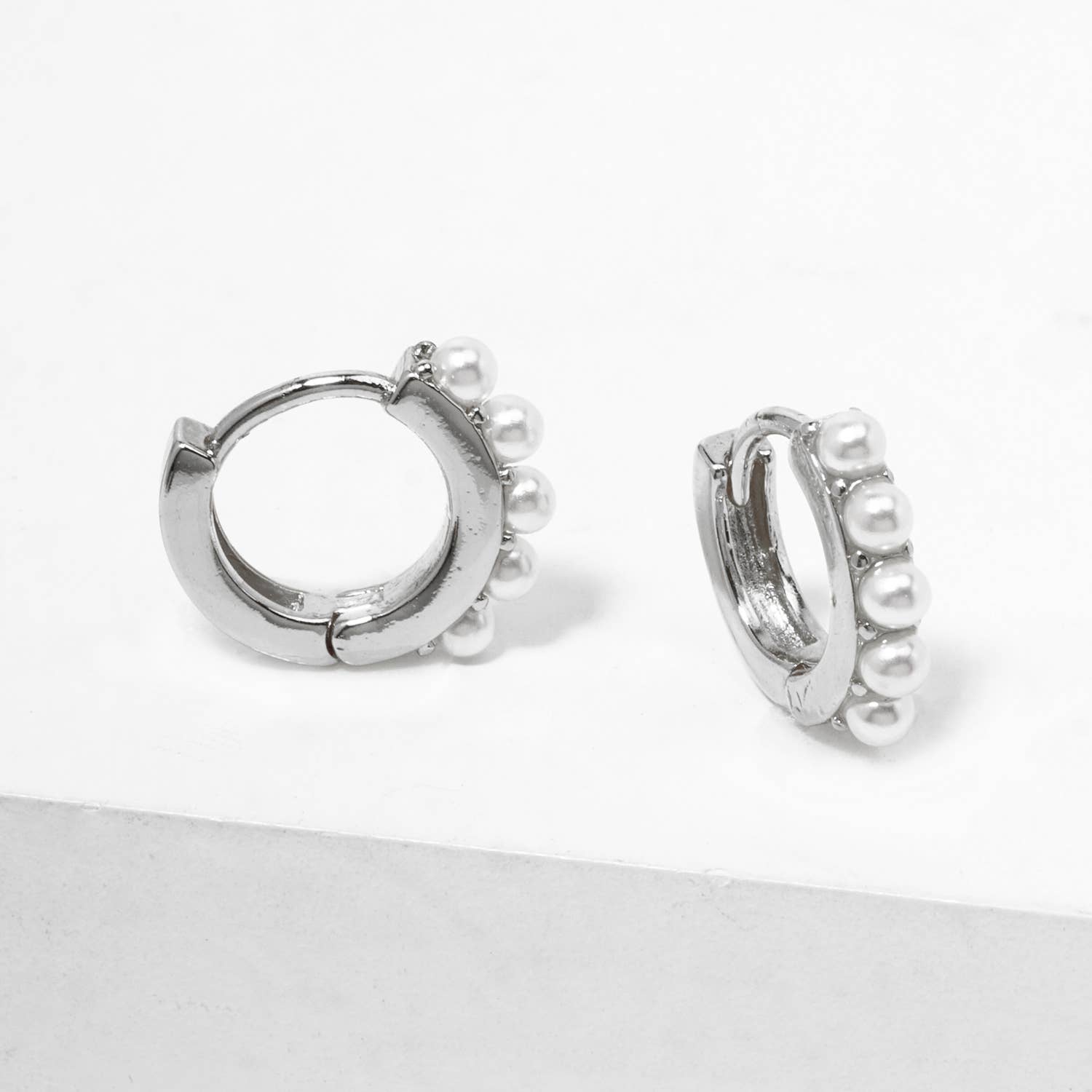 Verita Lane - Wholesale Huggie Earrings - 18k Gold Dipped Pearl Beaded 10mm Dainty Huggie Hoop2