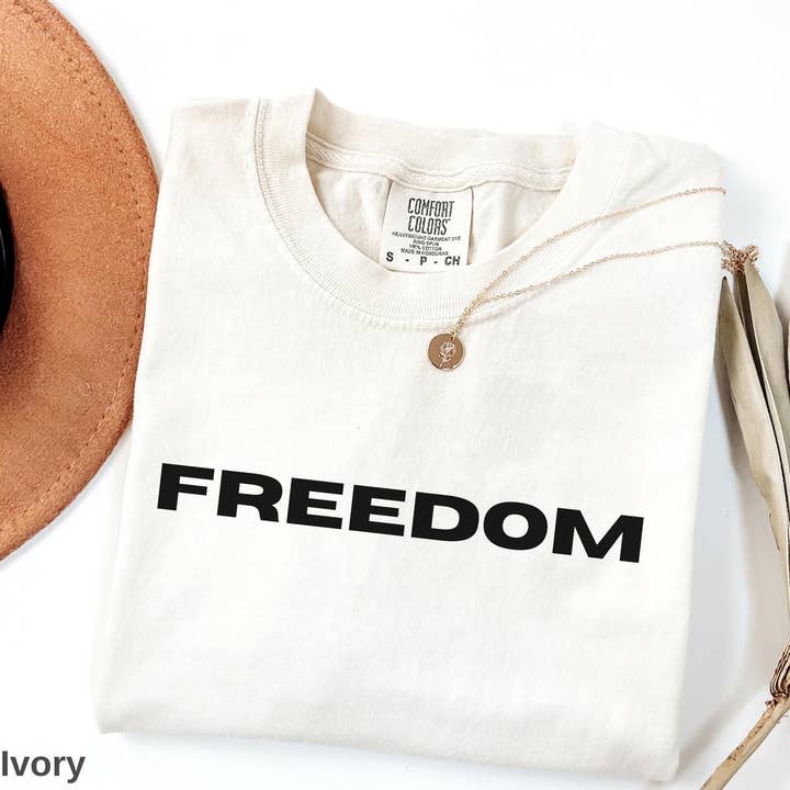 T-shirt Liberté Comfort Colors, Pull Femme Liberté pour la vente par ClevorFit