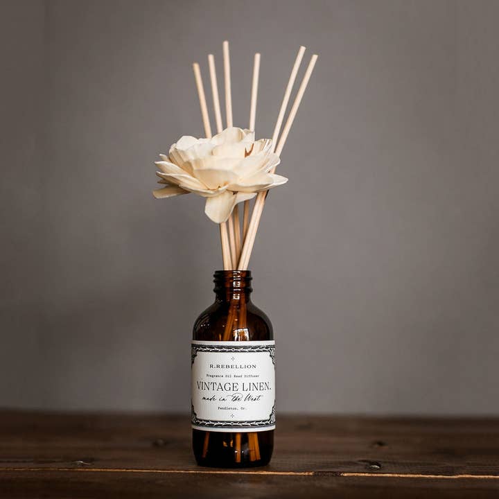 Vintage Linnen Geurstokjes voor wholesale door R. Rebellion