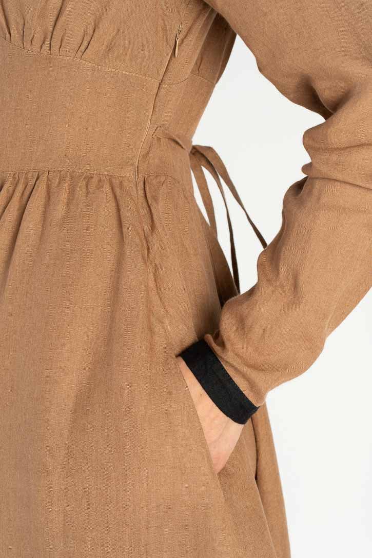 Son de Flor – Großhandel Kleid – Damen – Diane – Leinen-Midikleid mit V-Ausschnitt14