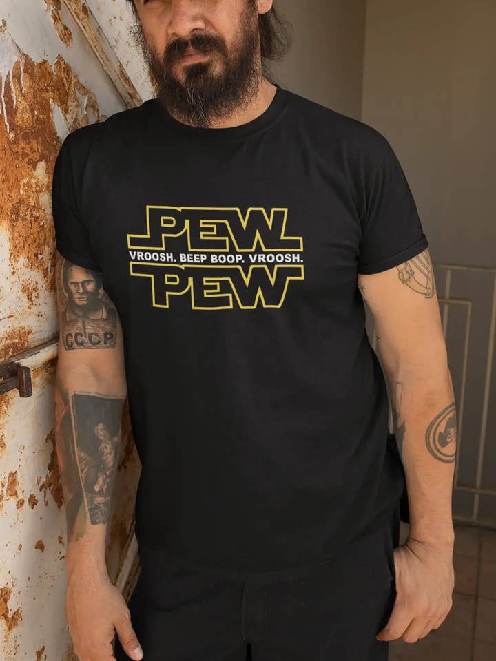 Grafisk Pew Pew T-shirt för män Lemon Letter Print Tee Denim för wholesale av ULTRABASIC