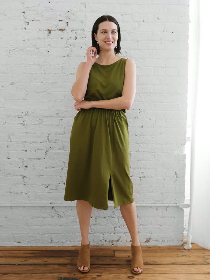 MINDY klänning i regnskog för wholesale av Elegantees