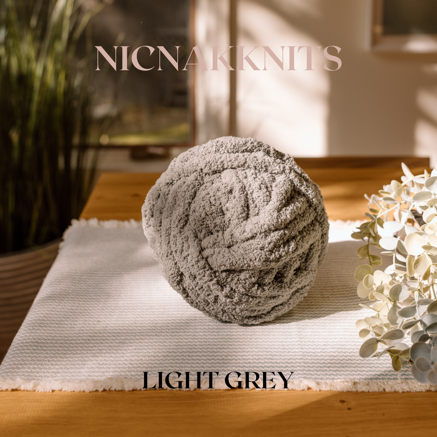 Nicnakknits - Wholesale Throw Blanket - Solid Colour - Handmade Chunky Knit Blanket4