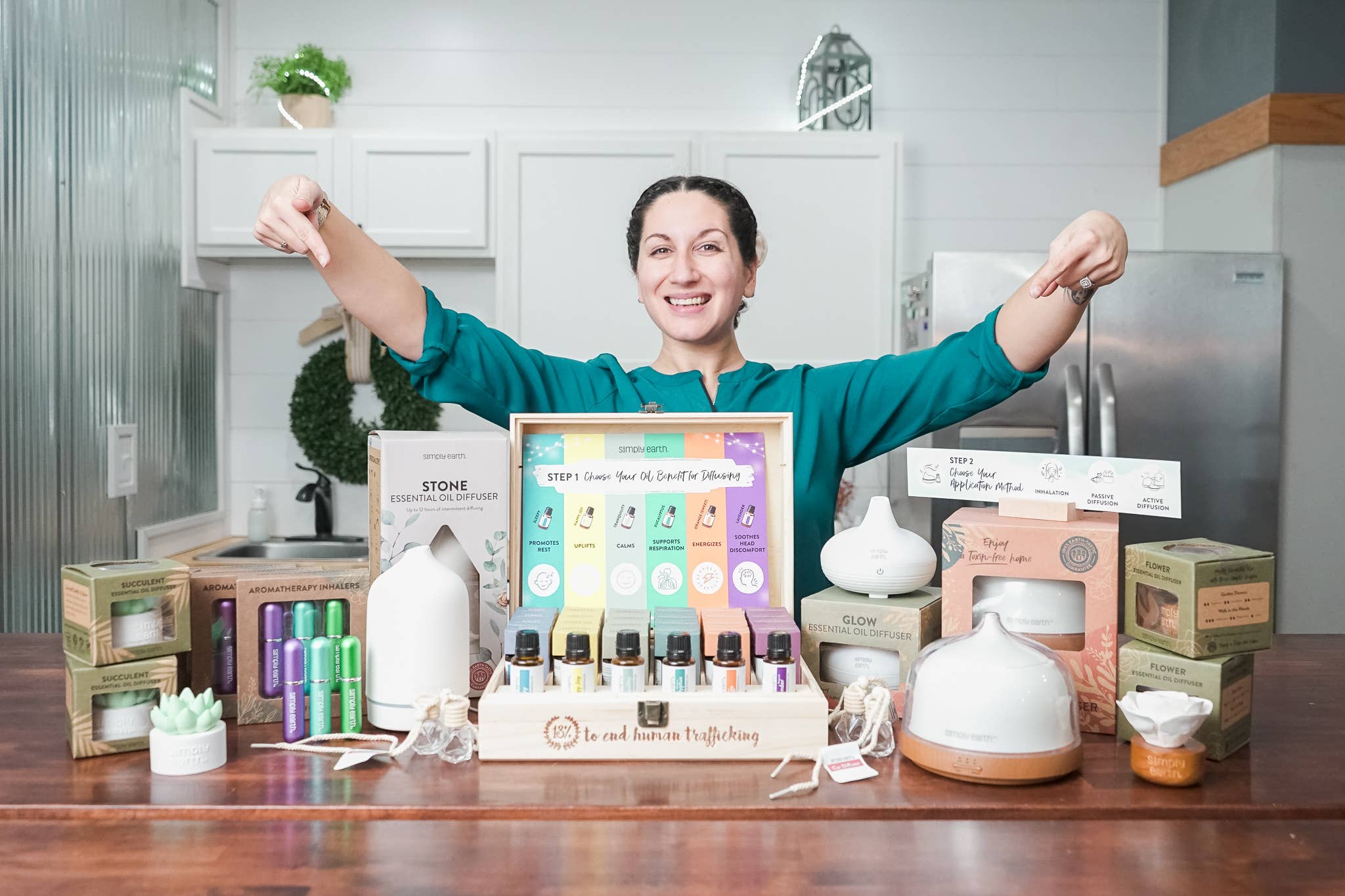 Simply Earth - Wholesale Essential Oil - Essential Oil Diffusing Kit with Multiple Diffusers3