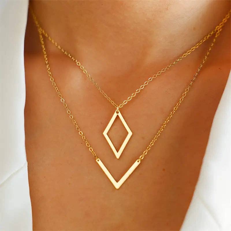 Huis Van Merken - Wholesale Pendant/Charm Necklace - Elegant V-Shaped Geometric Pendant Necklace0
