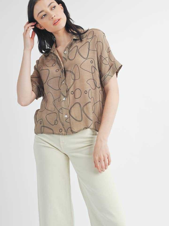 FUN2FUN - Wholesale Button Down Shirt - Women's - GEO PRINT SHORT SLEEVE COLLAR SHIRT
