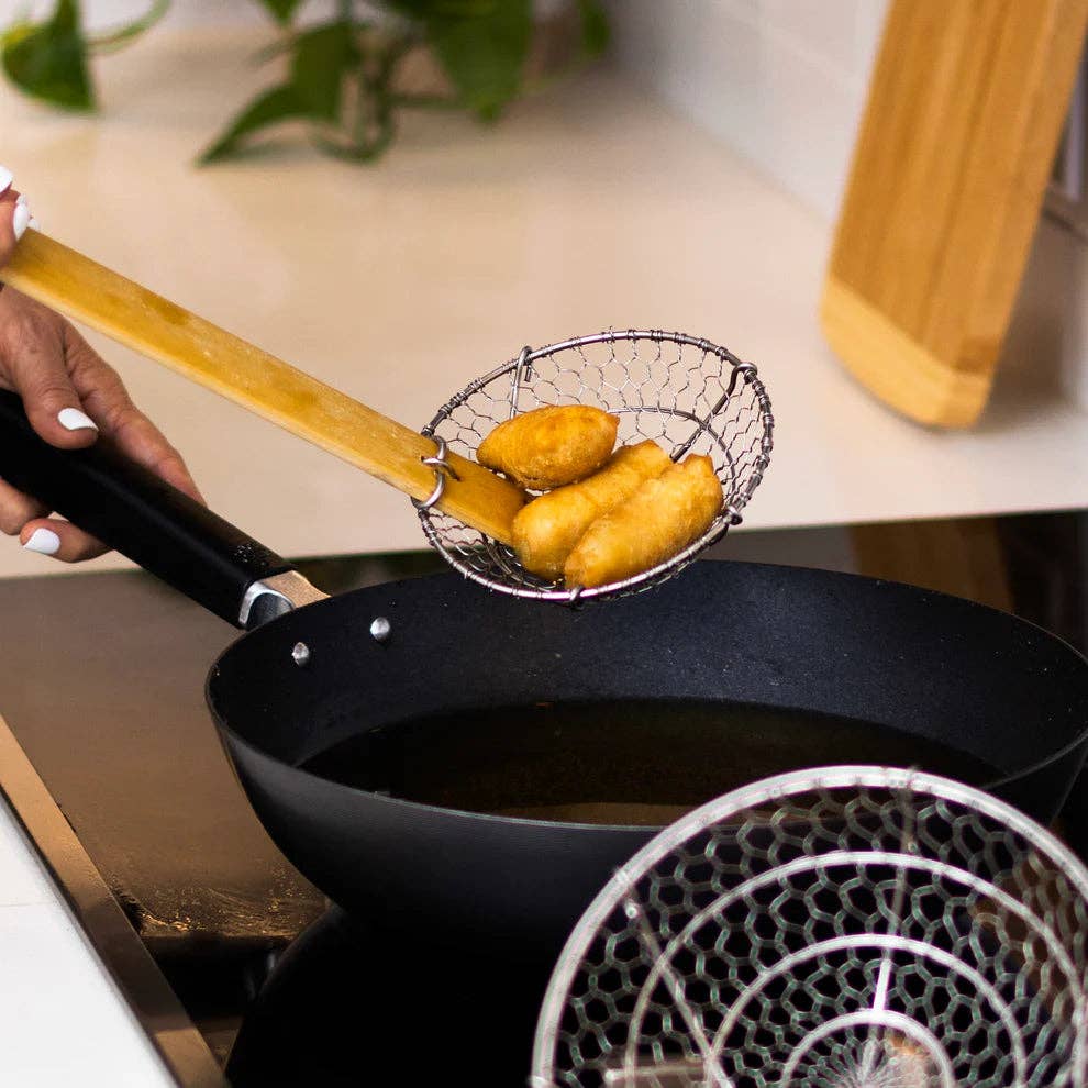 EcoQuality - Wholesale Kitchen Tool/Gadget - J30-0036/J30-0037, 5" & 7" Joyce Chen Stainless Steel Spider Strainer4