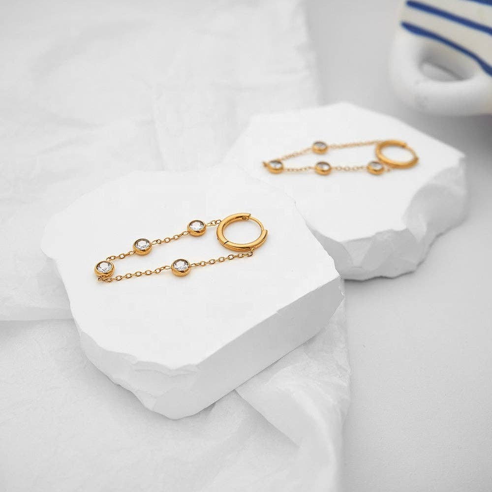 Katie Rae Collection - Venta al por mayor Pendientes de aro pequeños - BRISA HUGGIE2