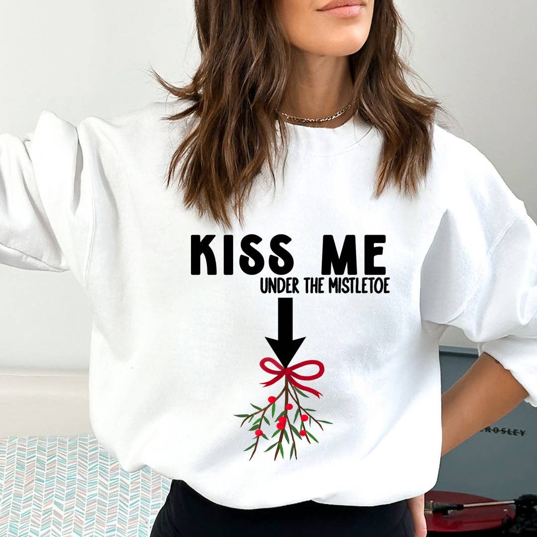LA Shirt Company - Wholesale Graphic Sweatshirt - Women's - Kiss Me Under The Mistletoe - Sweatshirt & Hoodie2