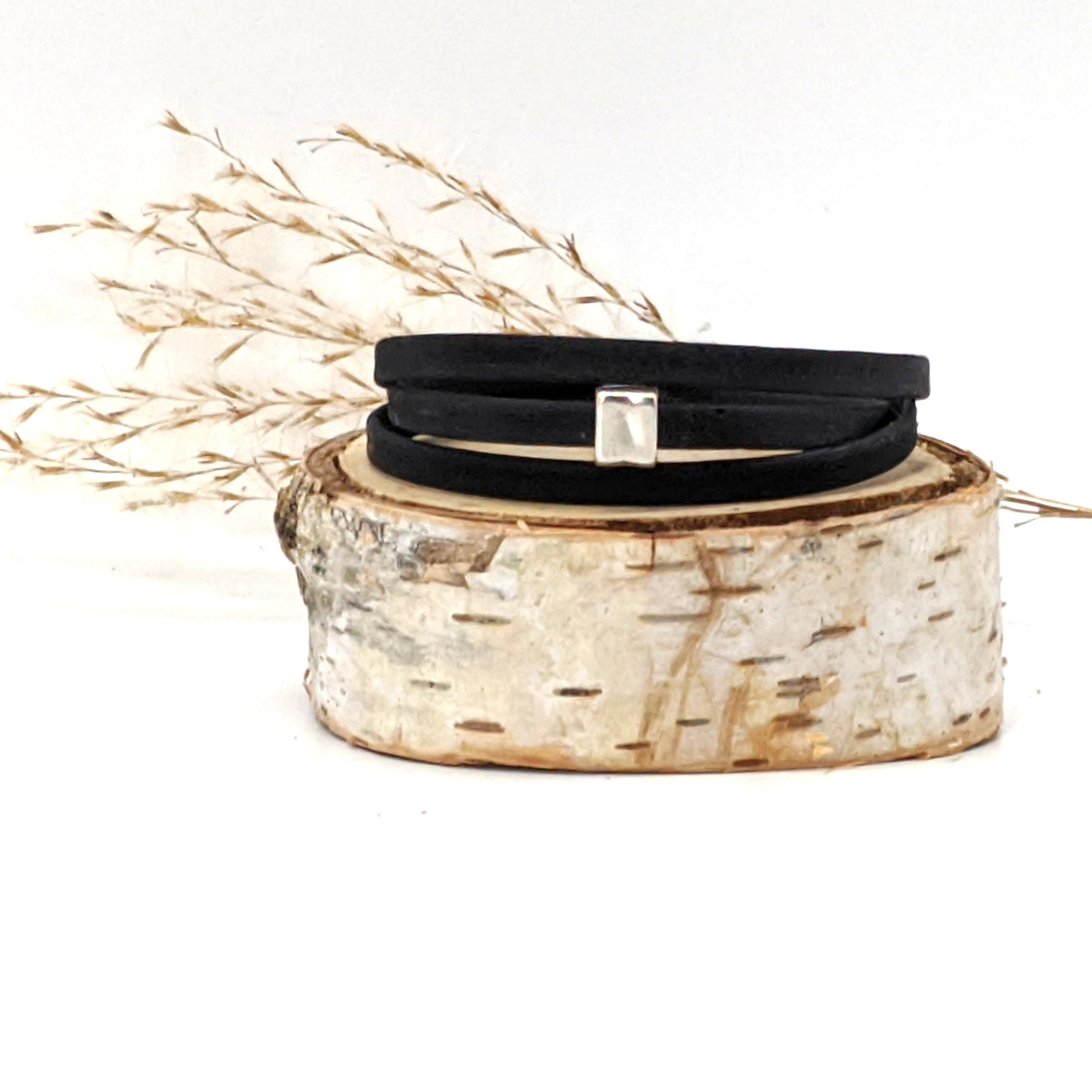 Elisabetta Studio - Wholesale Bangle Bracelet - Hammered Square - Triple Wrap Cork Bracelet2