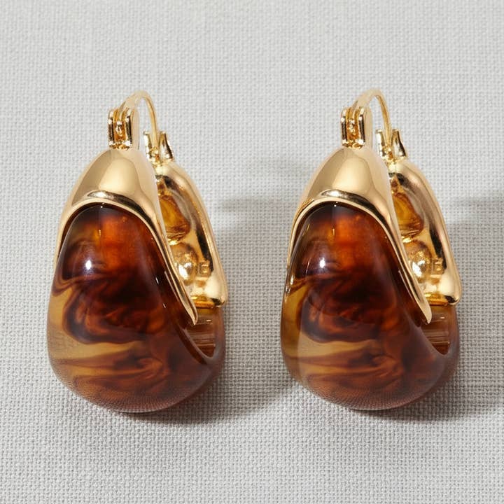 U-formet harpiks øreringe for engroshandel hos camilla dovey