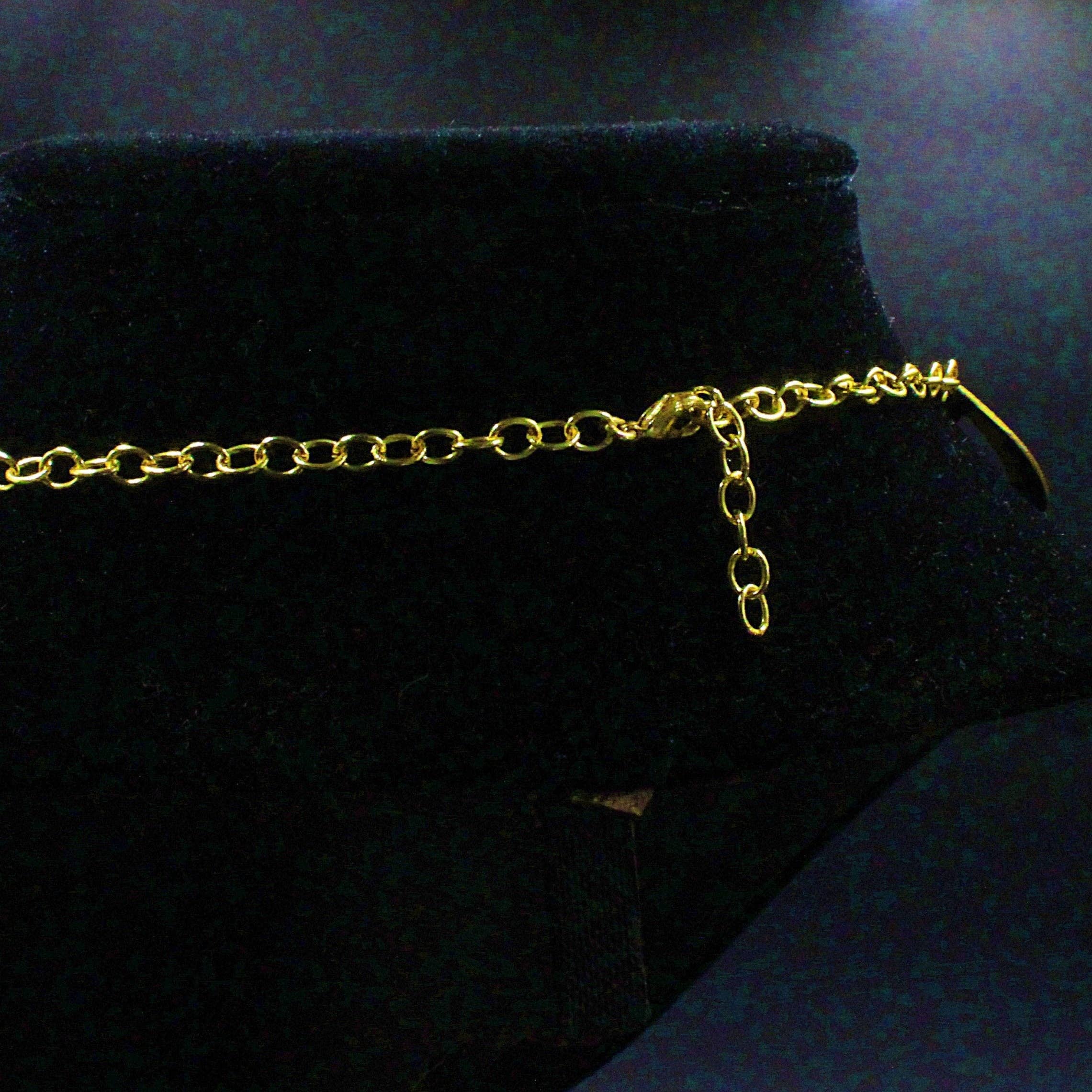 LA MAR - Wholesale Bib Necklace - GOTA necklace gold-plated - Design with character7