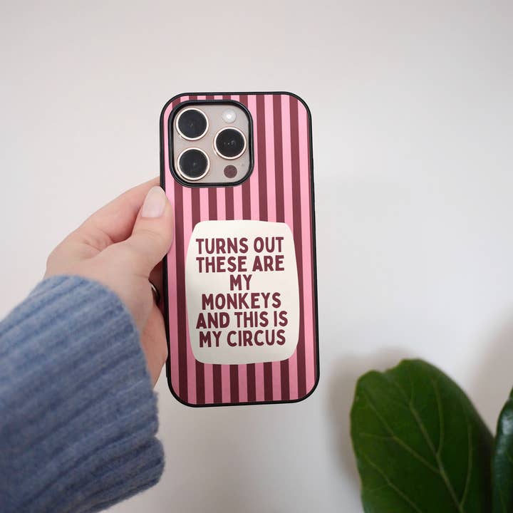 Il s'avère que ce sont mes singes | Coque de téléphone pour la vente par Wisdom and Wonder Designs