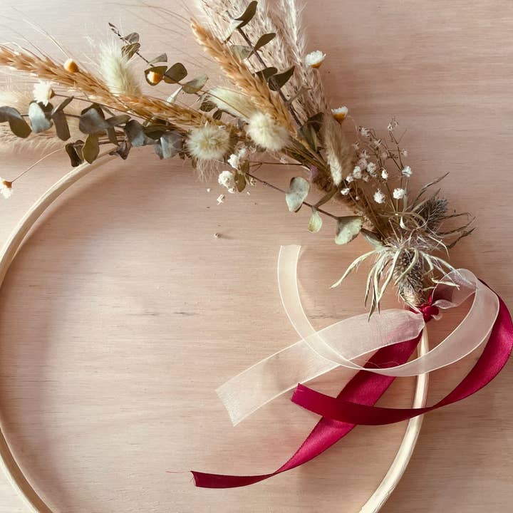 In Full Bloom – wholesale DIY craft kit – Dried flower wreath making kits