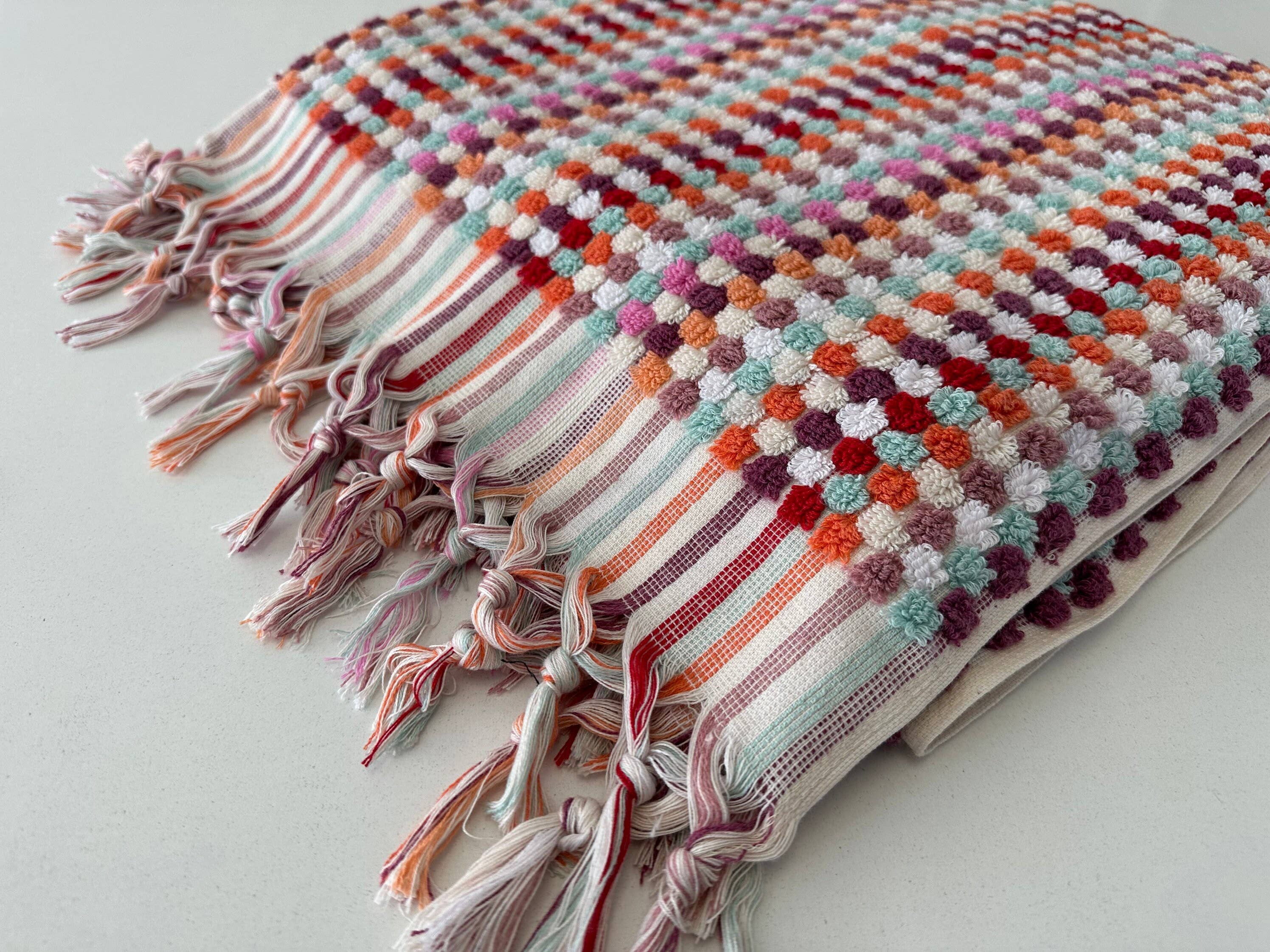 YURTLUS - Wholesale Bath towel - Bath Towel 36x 70, Beach Towel, Soft Thick Towel, Bathroom Bath Towel 36x 70, Beach Towel, Soft Thick Towel, Organic, Bathroom Bubble - Multicolor 51