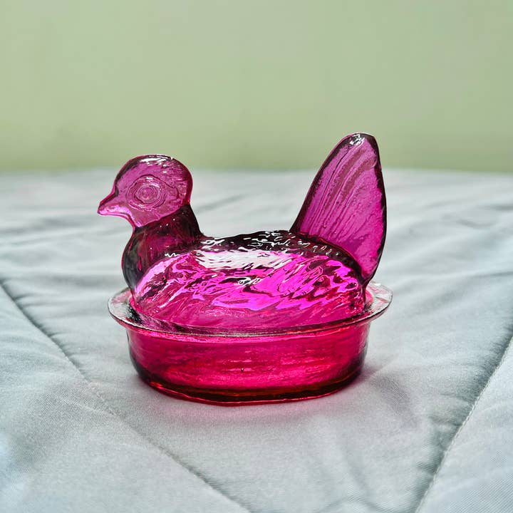 Kitchen One - Wholesale Decorative Plate/Dish/Bowl - Nesting Hen Bowl - MAGENTA | Hand Blown Glass4