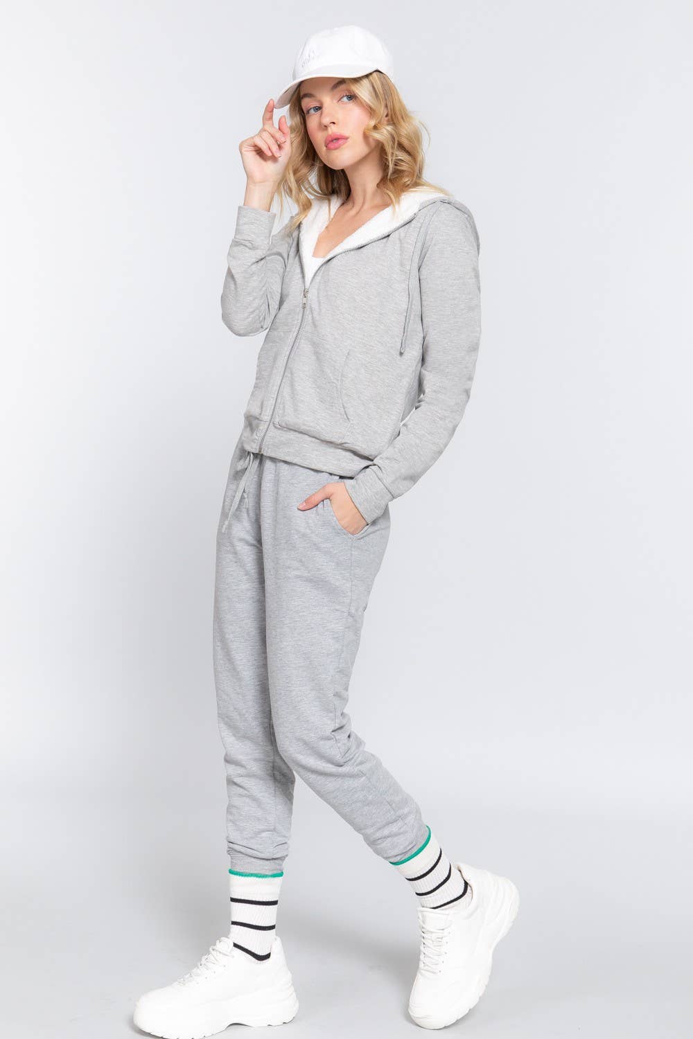 Active Basic | Active USA - Venta al por mayor Sudadera con capucha - Mujer - Chaqueta interior de felpa francesa con capucha y cremallera de piel sintética17