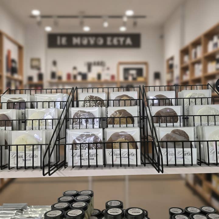 Color Me Chocolate - Wholesale Chocolate Covered Sweets - Giant Turtles - Salty1