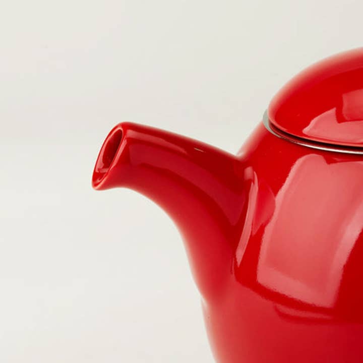 Tea People – wholesale Tea pot – 700ml Forlife Curve Teapot (various colours)