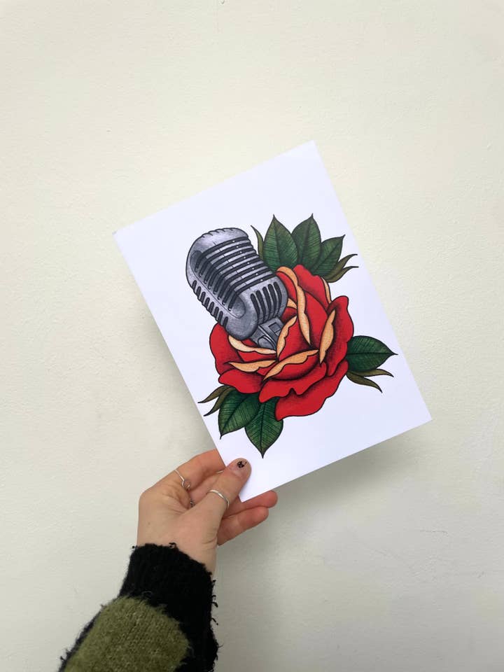 Rose Microphone Tattoo Art Print - Kunstwerk in alternatieve stijl voor wholesale door The Flower Girl Studios