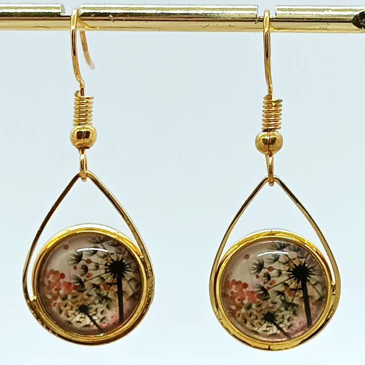 Golden dandelion decoration earrings | earring | handmade | handmade for wholesale by L'Atelier d'Oméri