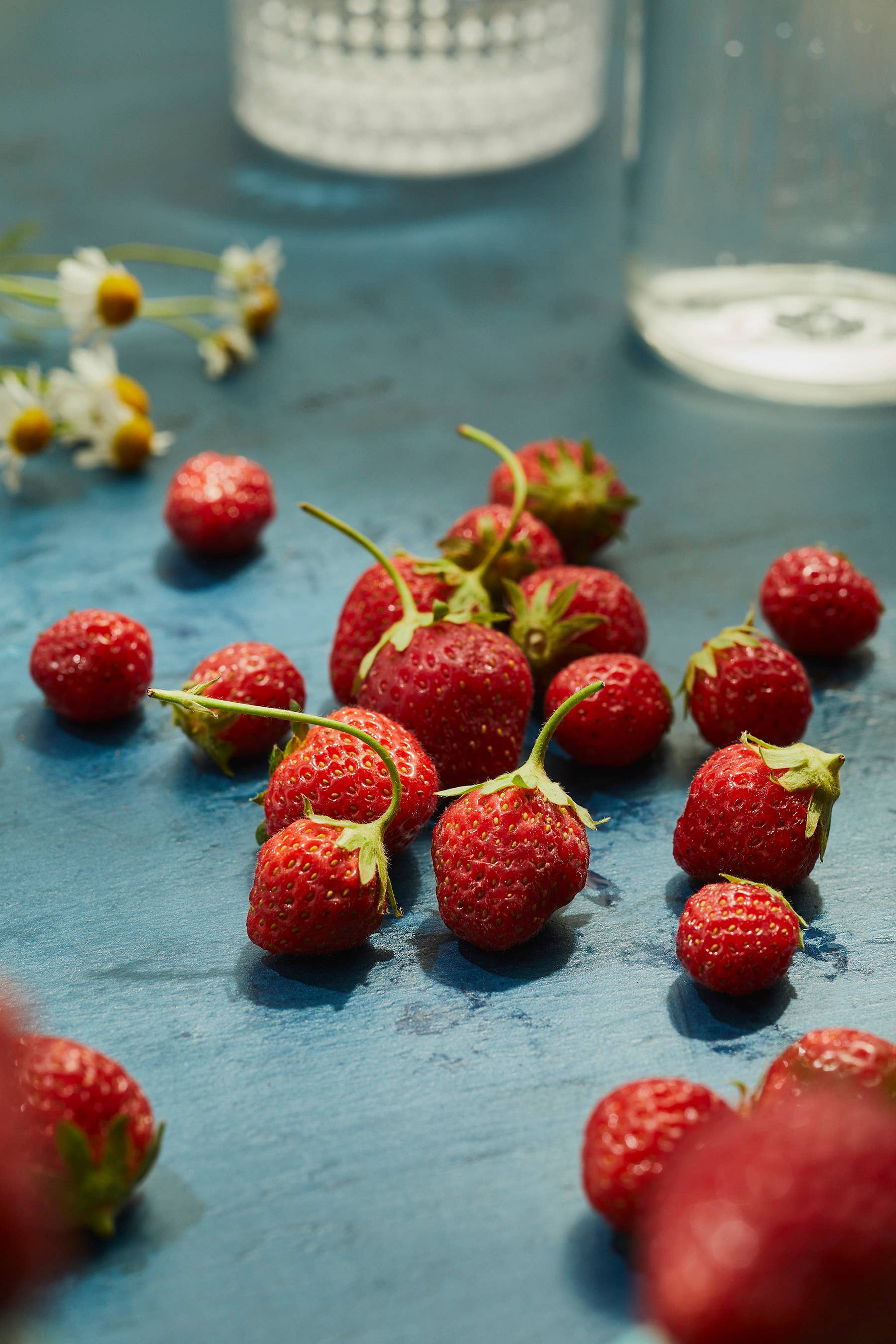 Eleven Madison Home - Wholesale Granola - Banana Berry Granola 18.7oz Jar4