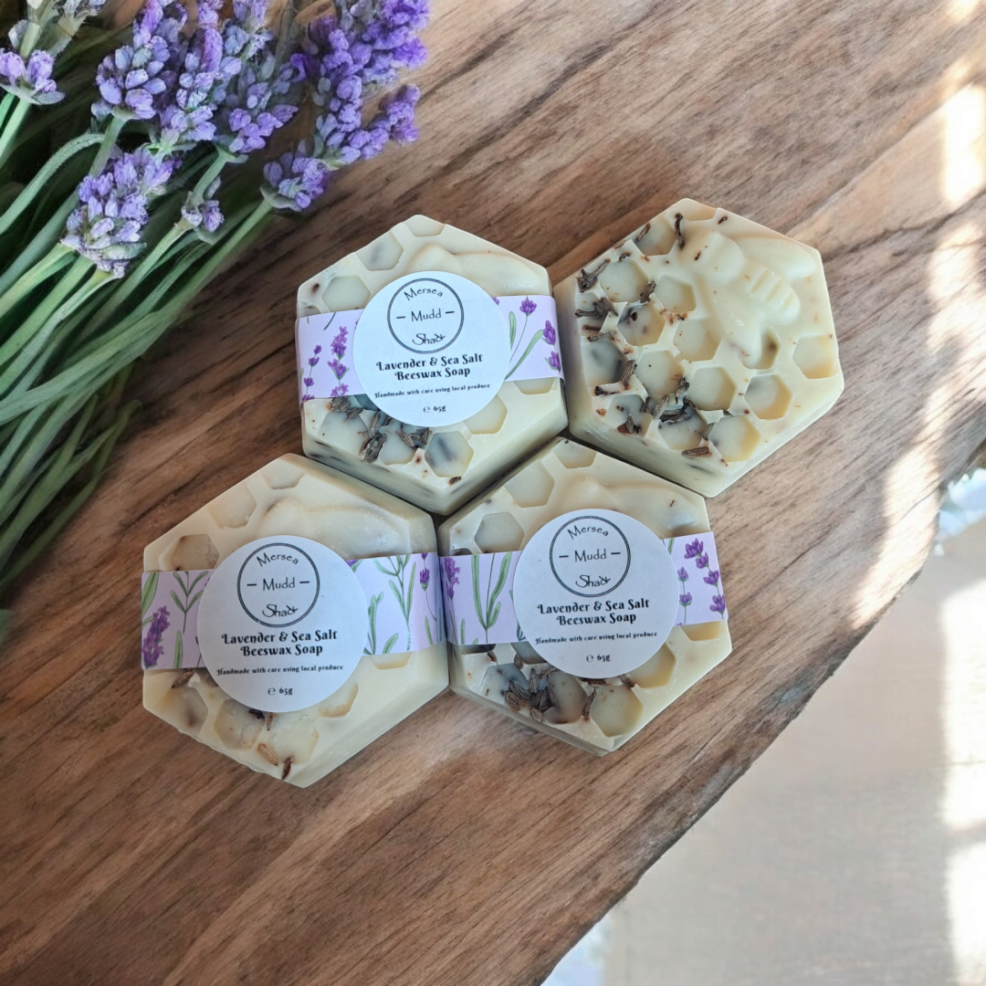 Mersea Mudd Shack Ltd – wholesale Bar Soap – Queen Bee Beeswax Soap Bar 65g4