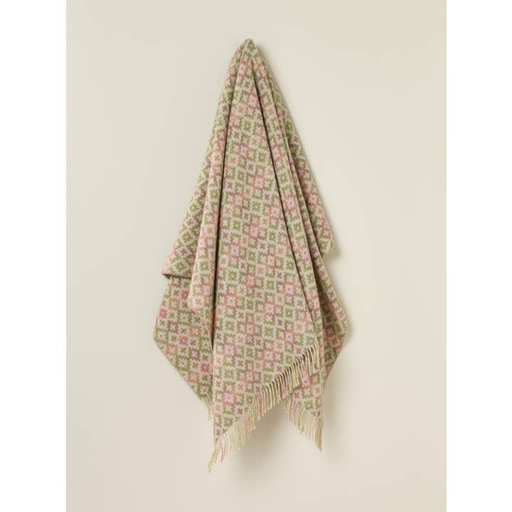 Bronte Moon - Wholesale Throw Blanket - Dartmouth Range - Shetland Quality Throw - Made in England3