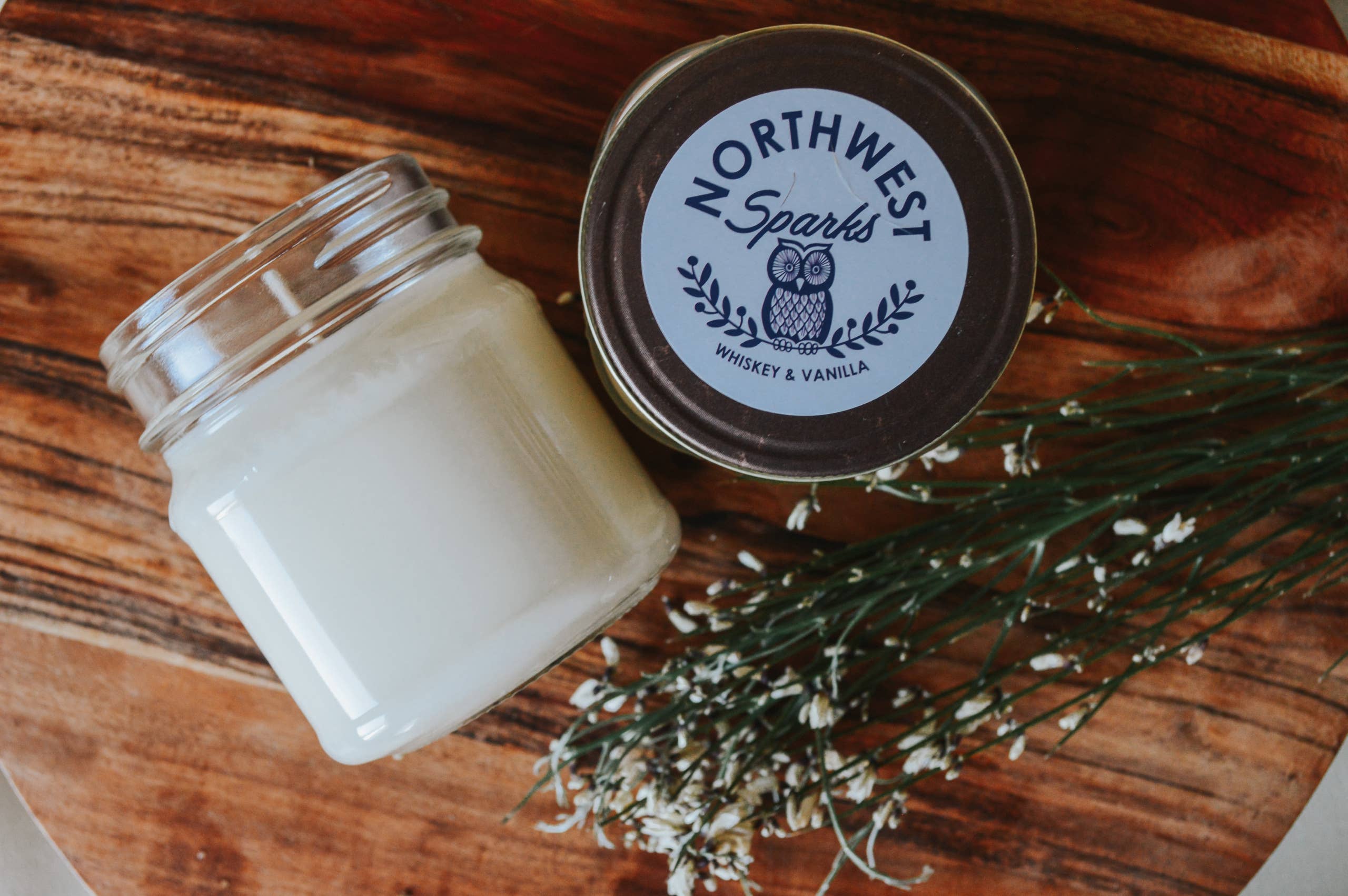 Northwest Sparks - Venta al por mayor Velas en tarros - Whisky y vainilla0