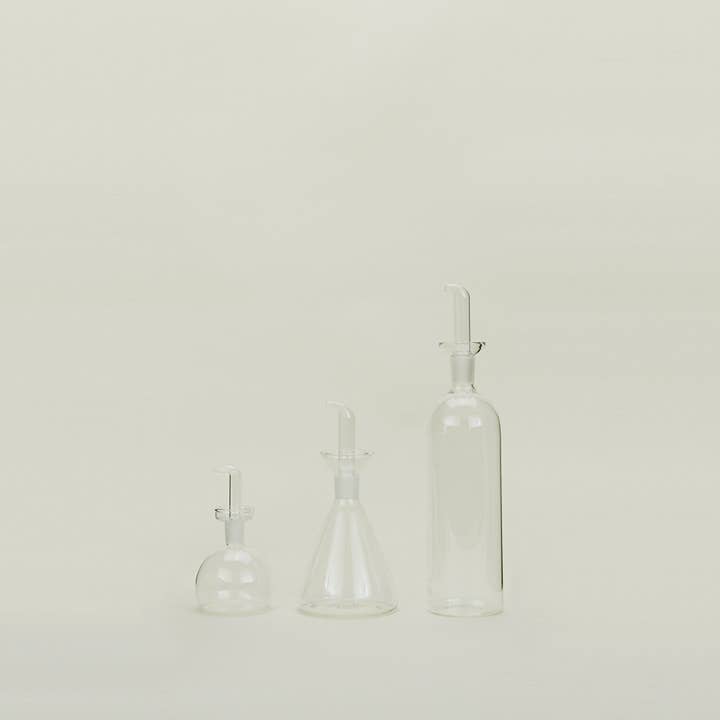 Hawkins New York - Wholesale Oil/Vinegar Dispenser - ESSENTIAL KITCHEN BOTTLES