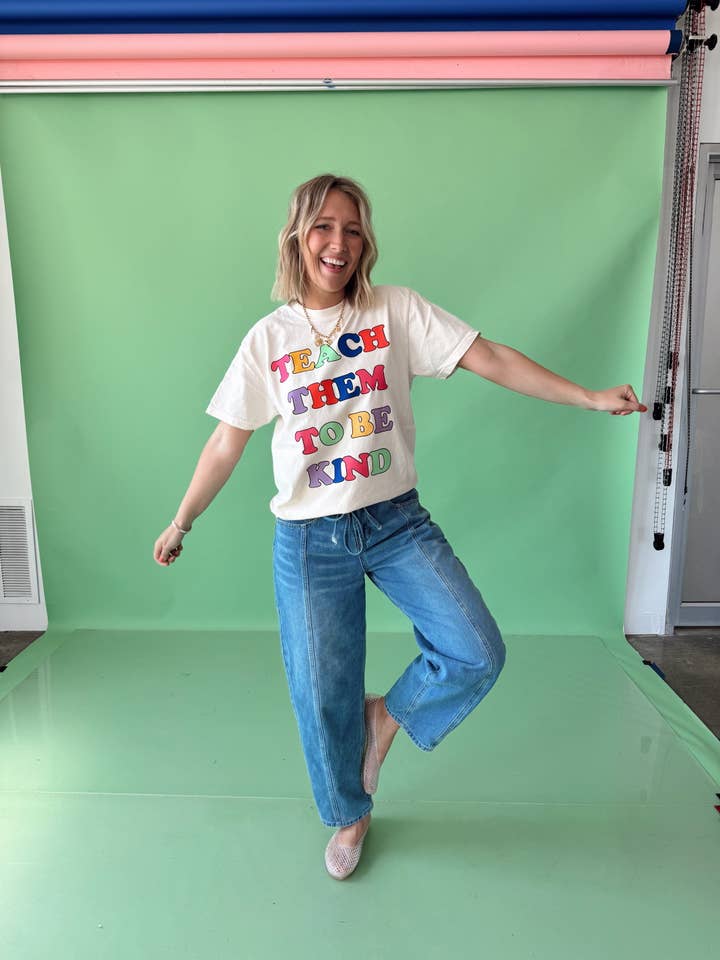 Jules Co - Wholesale Screen Printed T-Shirt - Women's - Teach Them to be Kind Tee1