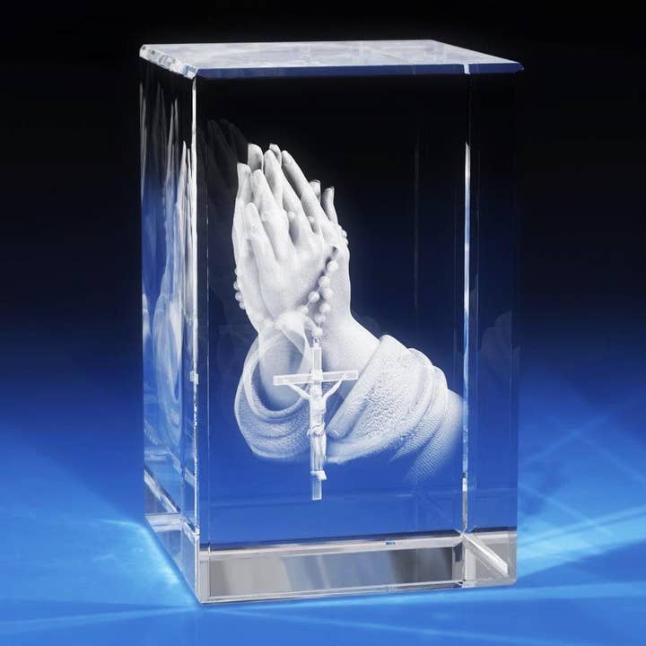 3D Crystal Praying Hands for wholesale by 3D Laser Gifts