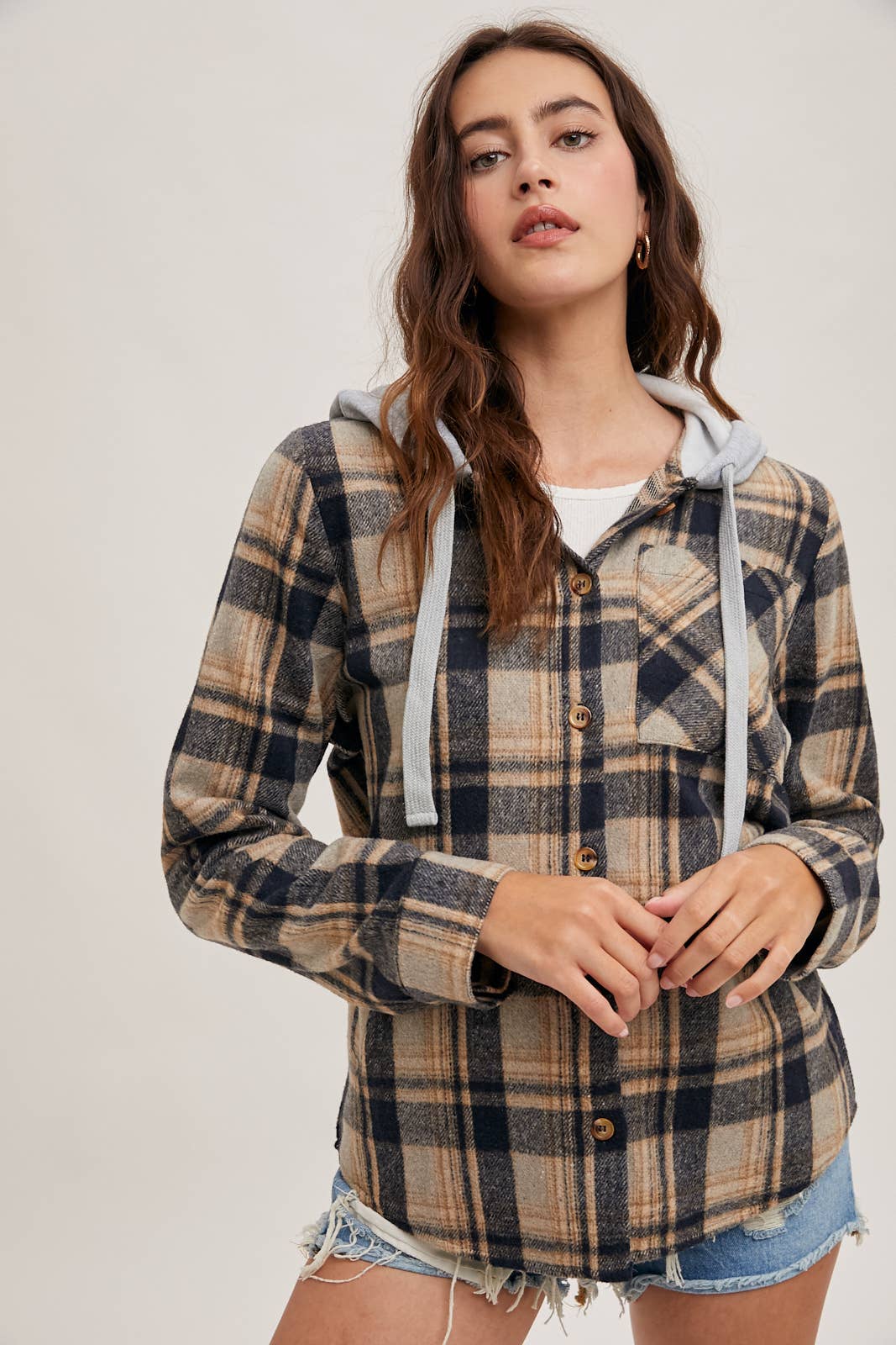 Bluivy – wholesale Shirt Jacket/Shacket - Women’s – HOODED FLANNEL BUTTON FRONT SHIRT JACKET13