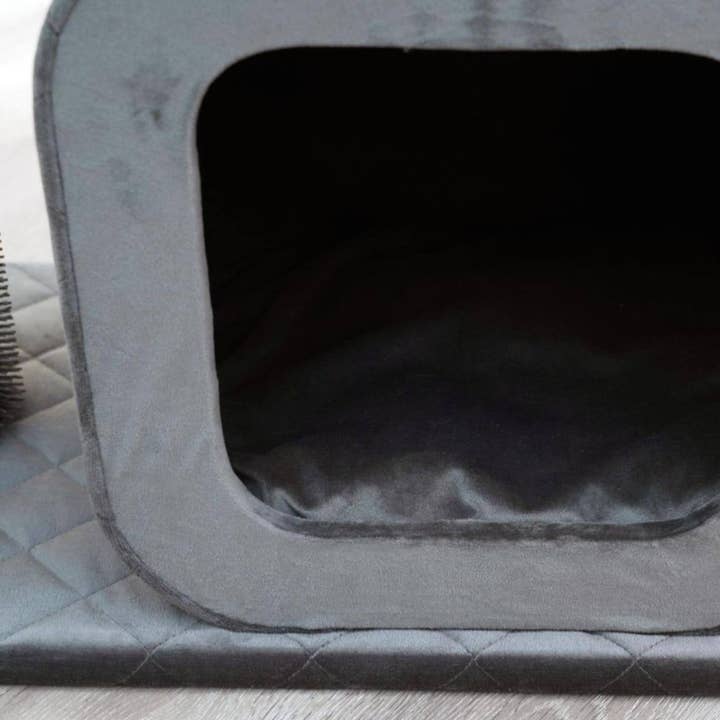 PetPals Group - Vente Griffoir – chat - Arbre à chat moderne à 2 niveaux Catry Eclipse avec condo et toiletteur2