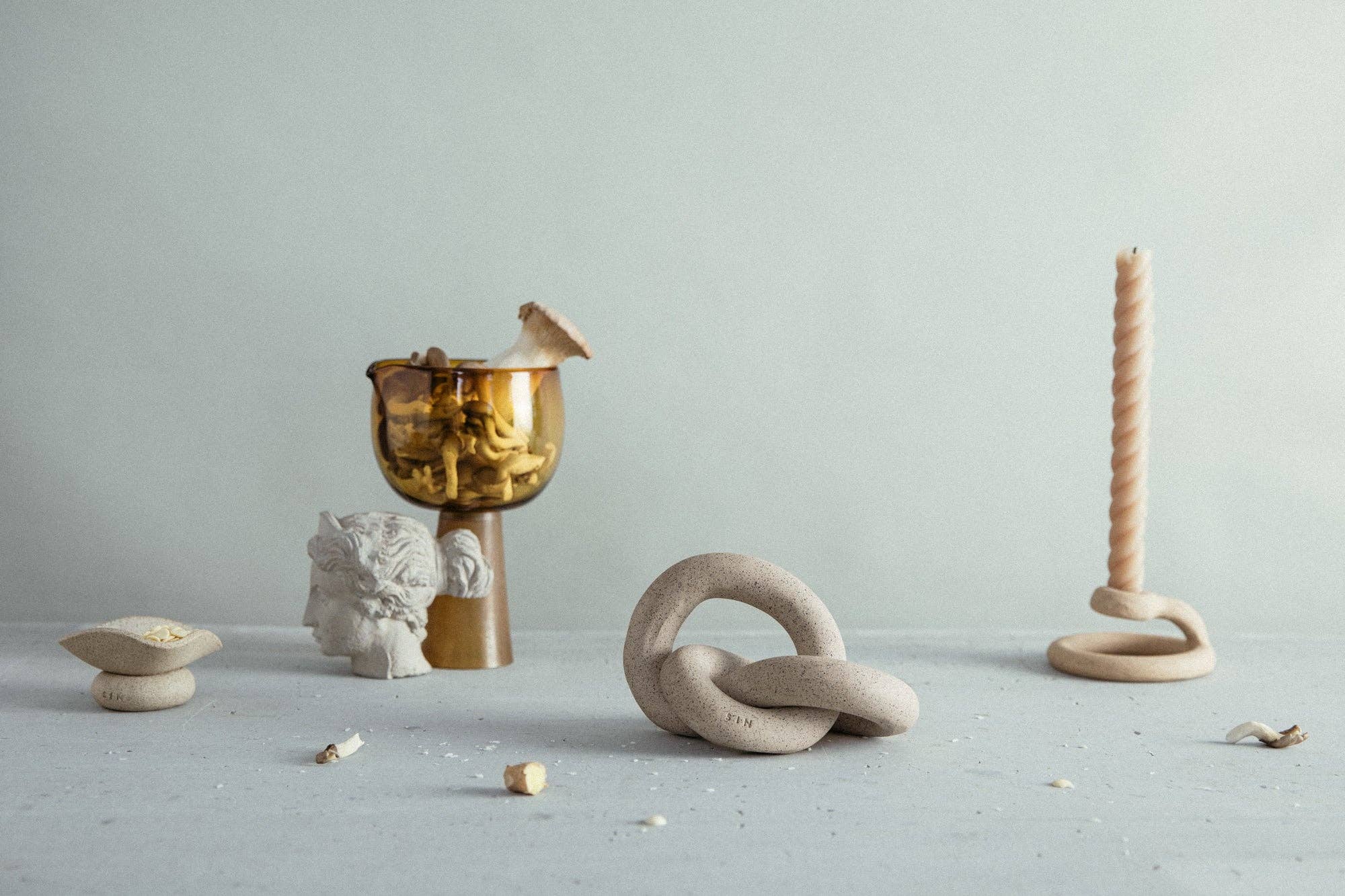 Virginia Sin - Vente Décorations de table - Infinity Knot, sable4