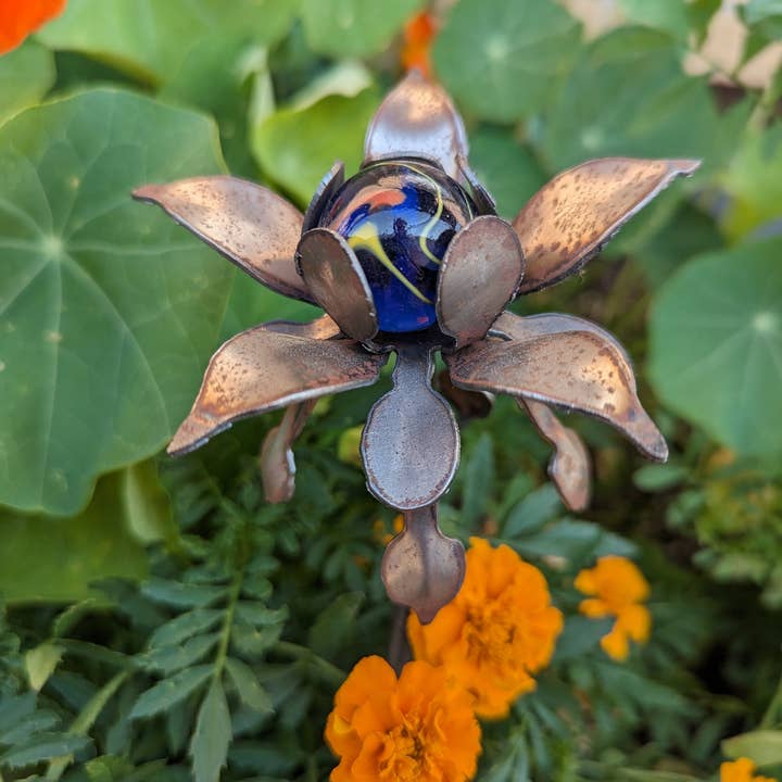 Designs by Dieter, LLC - Wholesale Garden/Lawn Stake - Handmade Metal Flower Garden Stake11