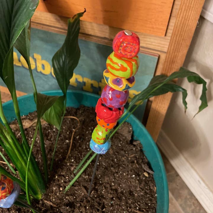 Ben's Bells - Wholesale Garden/Lawn Stake - Beaded Garden Stake