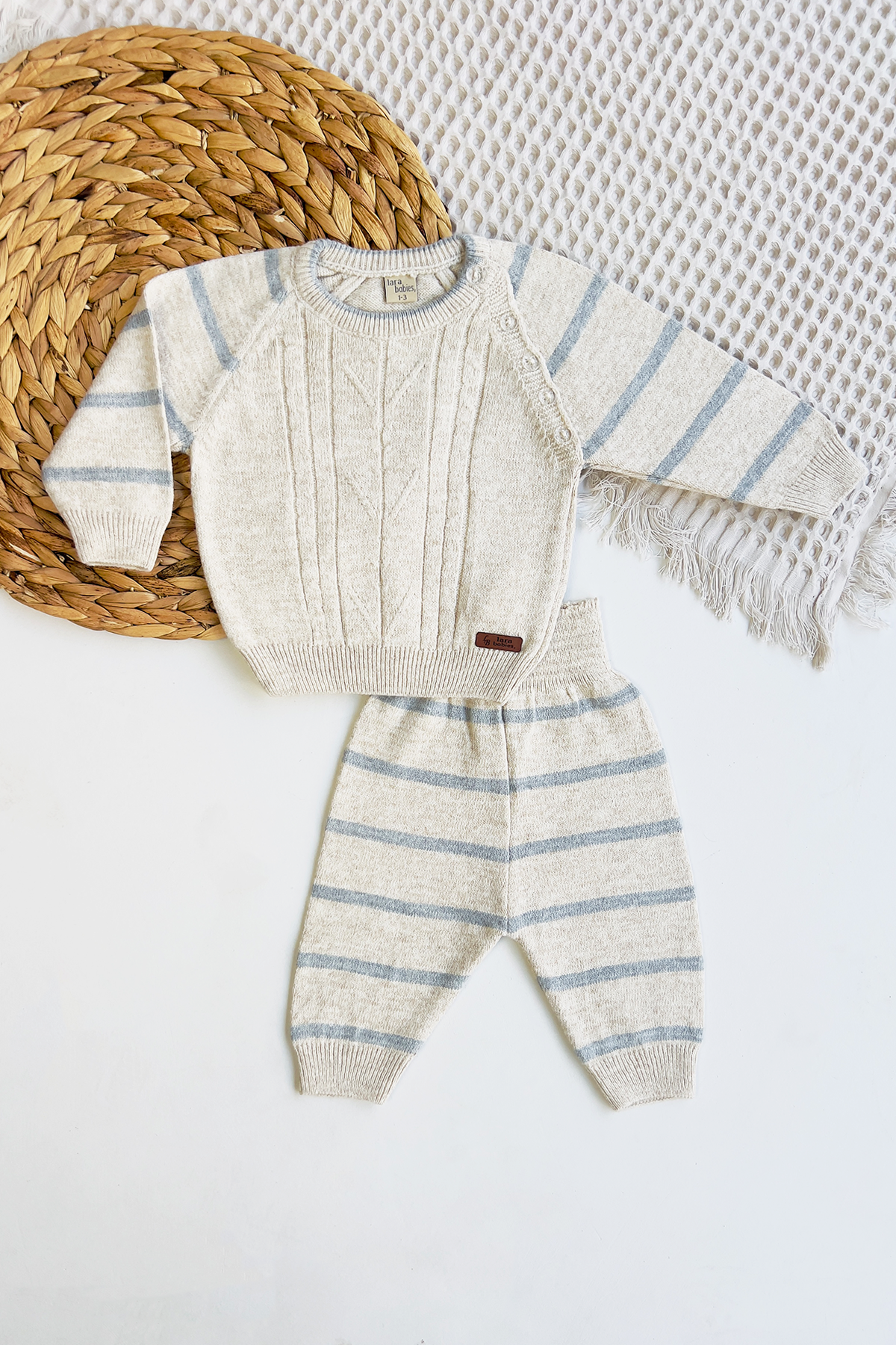 Dreamline - Wholesale Clothing Set - Baby - 2 piece Baby Long sleeve Soft Knit set0