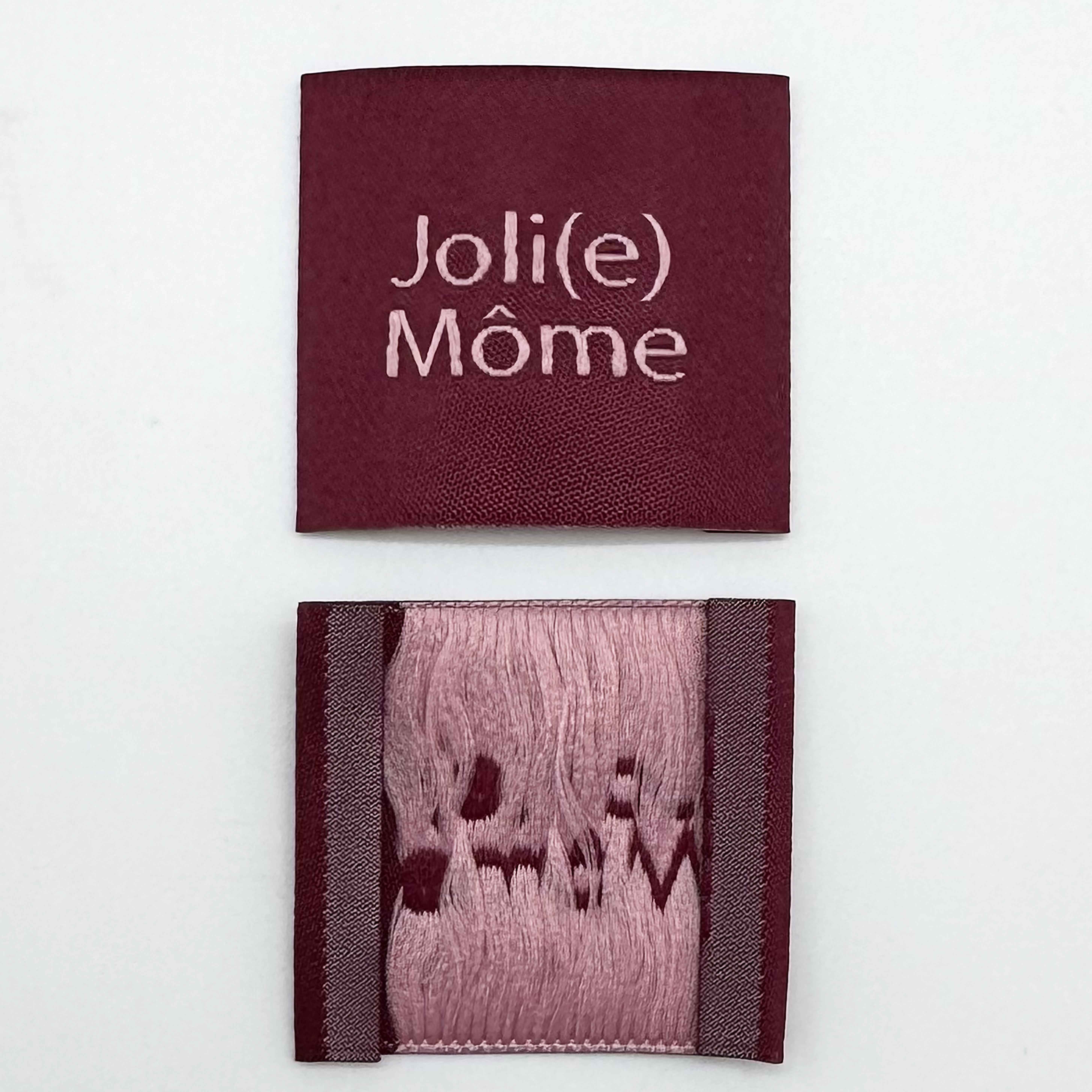L’Étiquette Home Couture - Wholesale Knutselnaai-set - Geweven label om op te naaien: Joli(e) Môme - BORDEAUX2