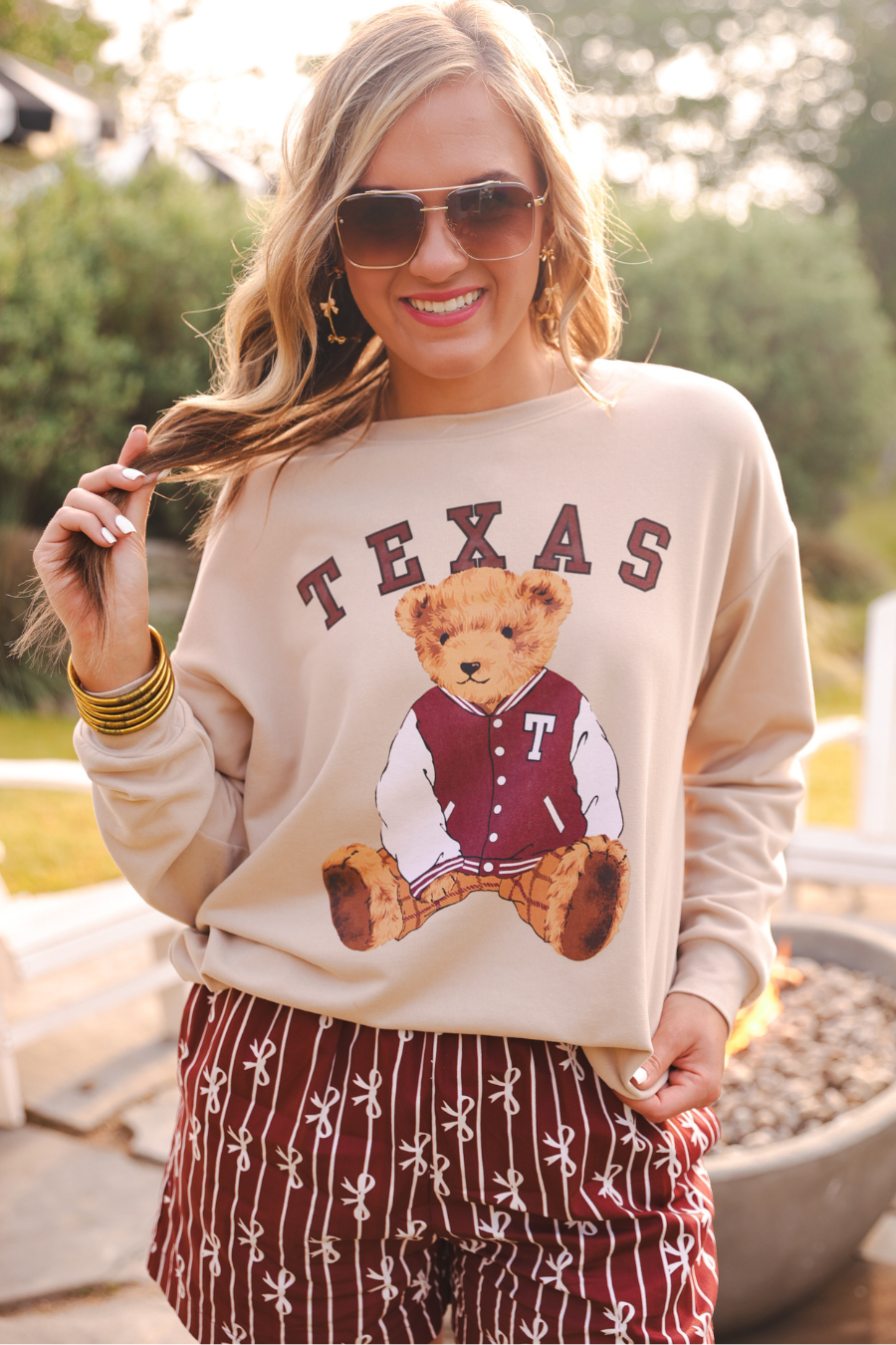 Neutral Benny The Bear Texas Pullover- Maroon for wholesale on Faire2