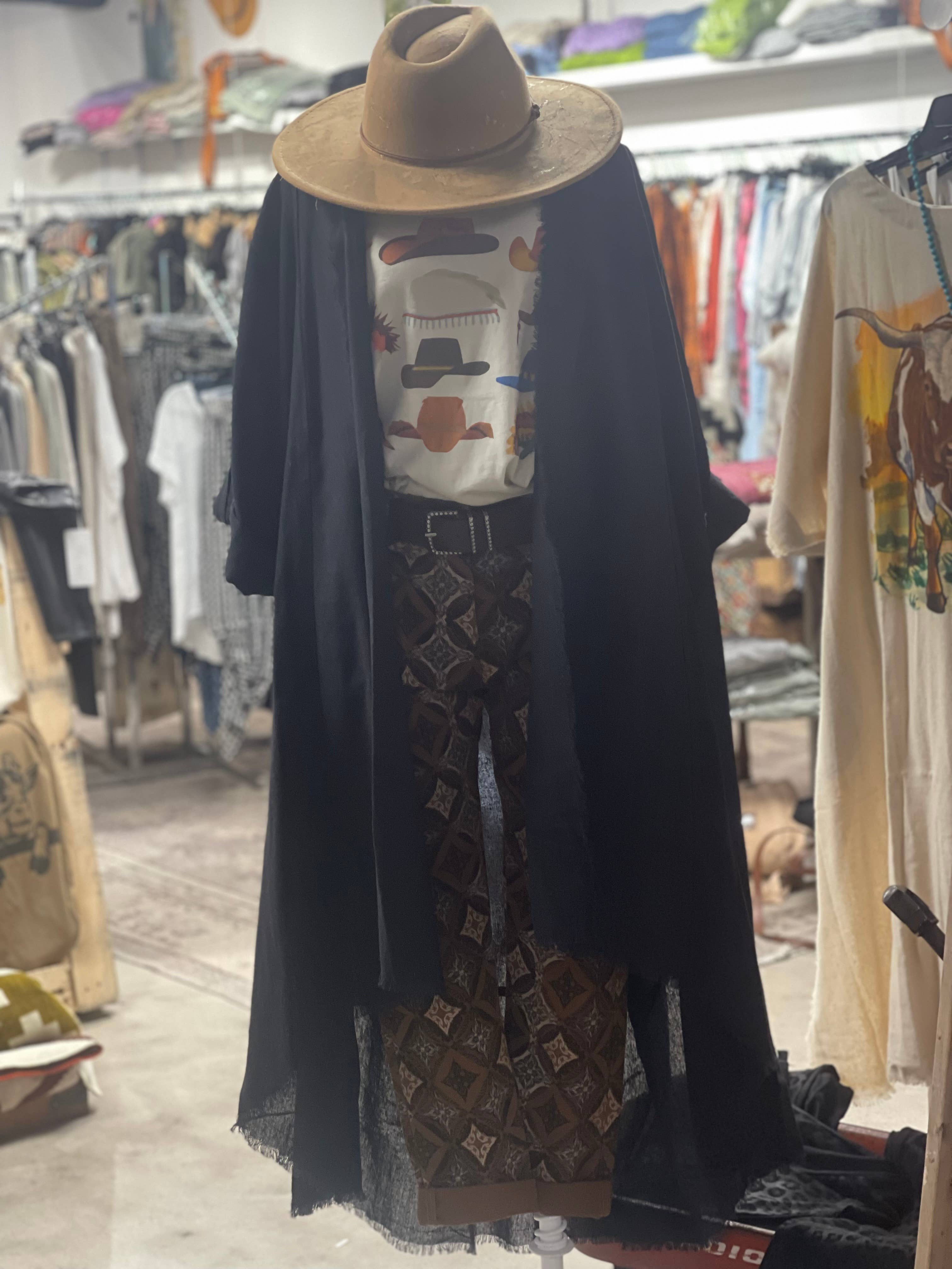 LeParisPetit by I Love Linen - Wholesale Kimono - Women's - Duster with Swallow Patch in Black1