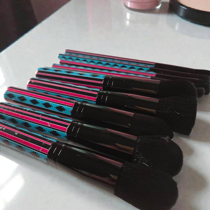 The Bling Barn - Wholesale Makeup Brush Set - Western Glam 10-Piece Makeup Brush Collection9