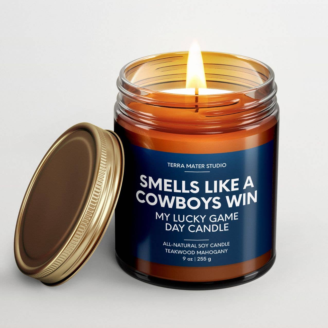 Terra Mater Studio LLC - Wholesale Pot/gevulde kaars - Ruikt naar een Cowboys Win Game Day Kaars | Cowboys Merch2
